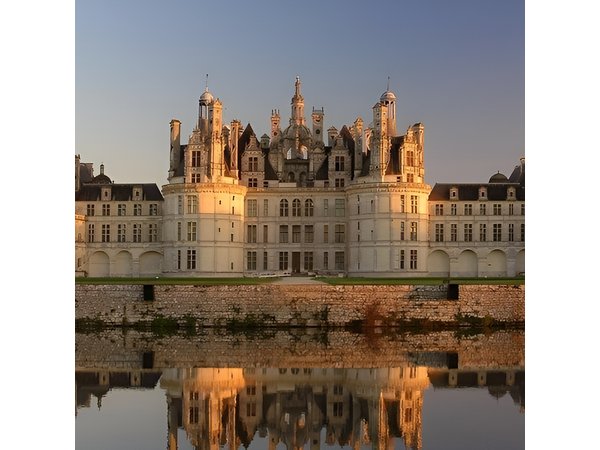 Loire Wine Day from Paris: Chambord Castle, 6 Tastings & Lunch