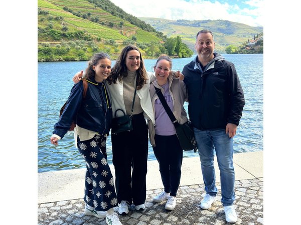 From Porto: Douro Valley Tour with 2 Wineries, Lunch and Cruise