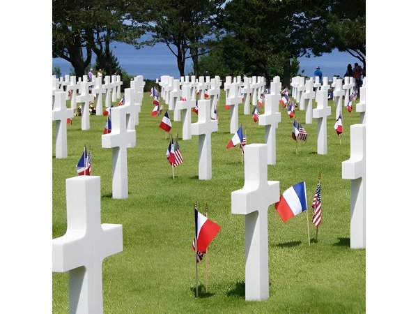 Normandy American D-Day Beaches Small Group Day Trip from Paris