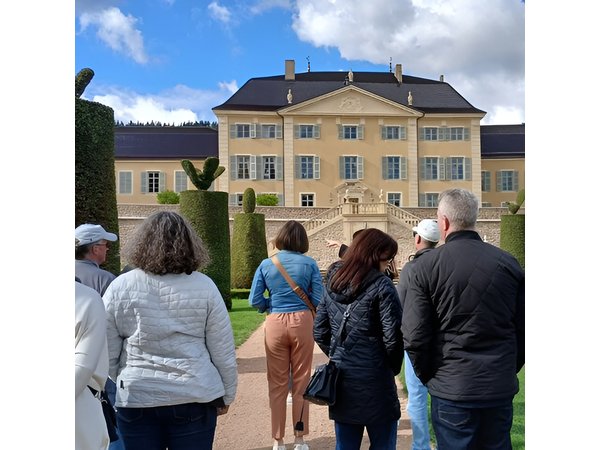 Beaujolais & Pérouges Wine & Food Tasting Private Tour from Lyon