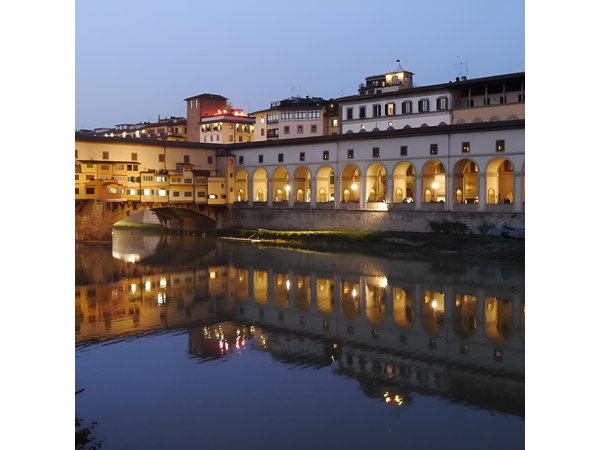 Exclusive Uffizi and Vasari Corridor 3-Hour Tour in Florence
