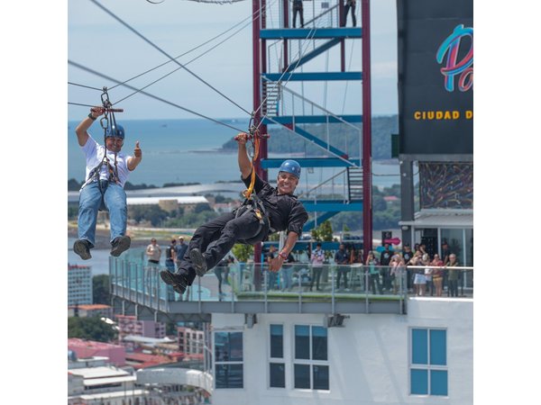 Zipline in Panama City.