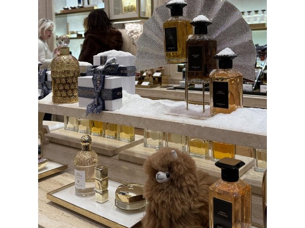 Private Perfume Tour of Paris with Bespoke Fragrance Creation