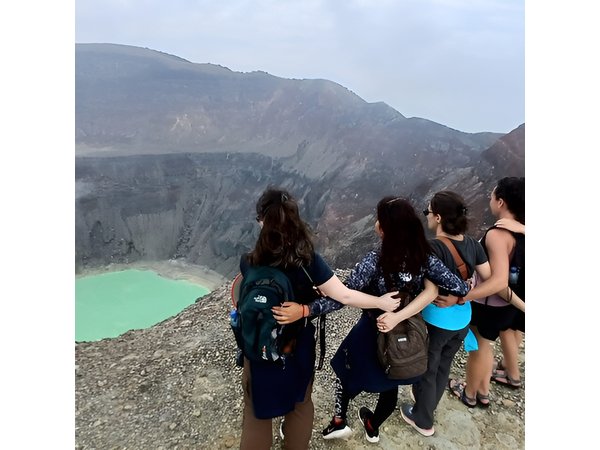Santa Ana Volcano Hike with a Sulphur Lake and Coatepeque Lake