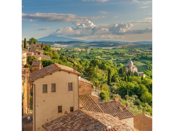 From Rome: Tuscany, Montepulciano Tour with Wine Tasting & Lunch