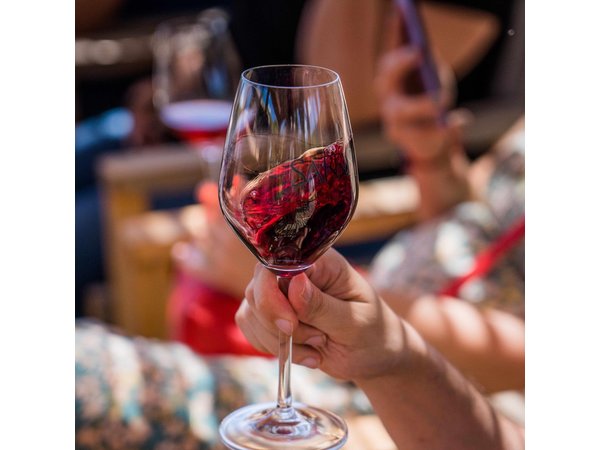 The Six o'clock Wine Tasting in Kefalonia Greece