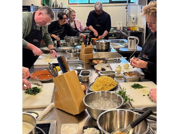 Lisbon Cooking Class with Market Experience