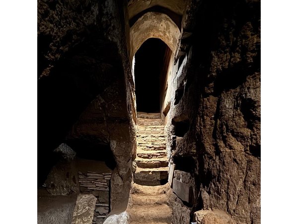 Rome Underground Tour: Catacombs, Crypts & Secrets with Transfers