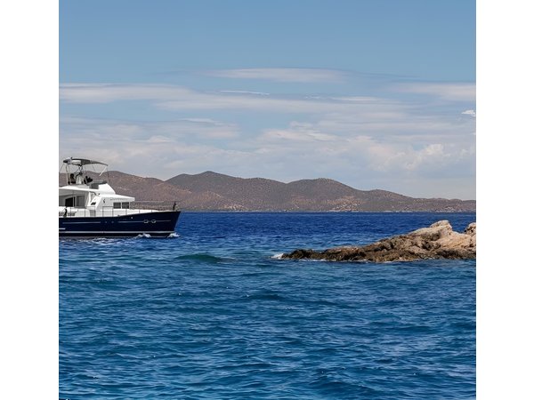 Milos Private Half Day Cruise around Milos