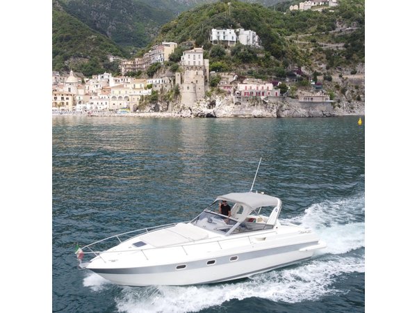 Full day luxury trip around Amalfi Coast and Capri