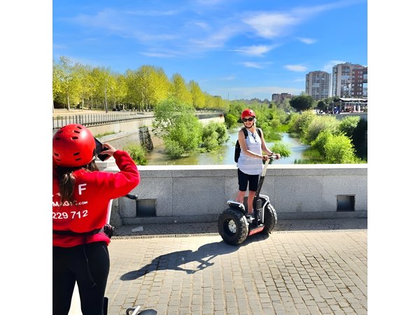 Madrid River Segway Tour (Excellence since 2014)