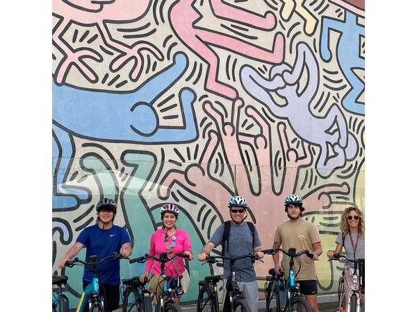 Cycling Pisa highlights & hidden treasures - half day tour