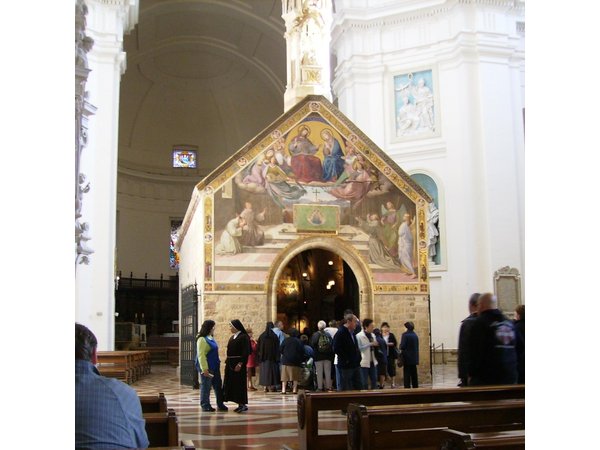 From Florence: Visit Assisi and Orvieto on a Day Tour