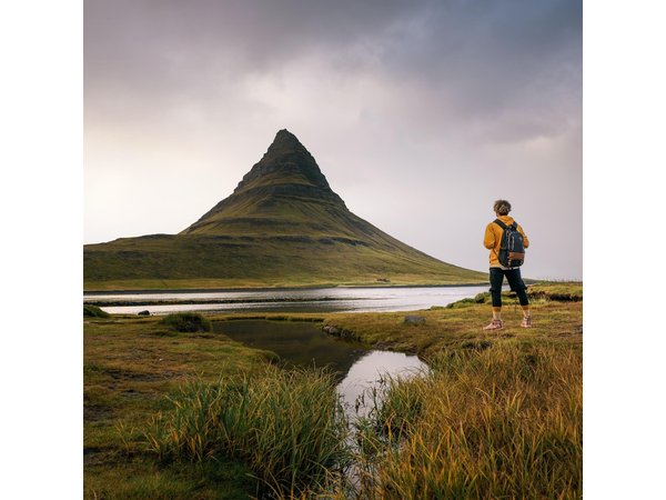 Private Snaefellsnes Tour from Reykjavik by Jeep or VClass