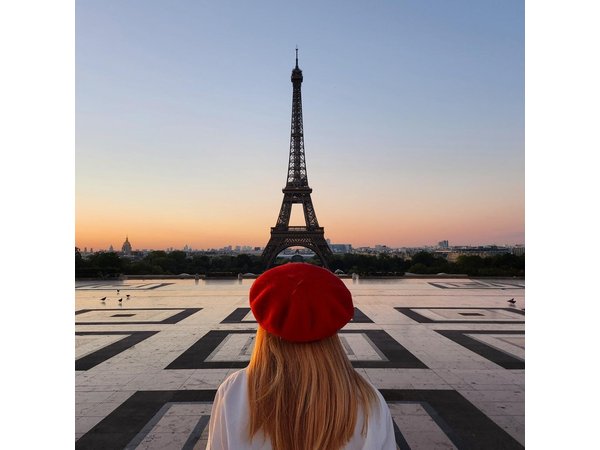 Sunrise Walking Tour: Paris Before the Crowds