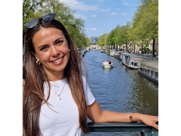 4Hrs with a Local in Amsterdam: Full Private & Personalized Tour.