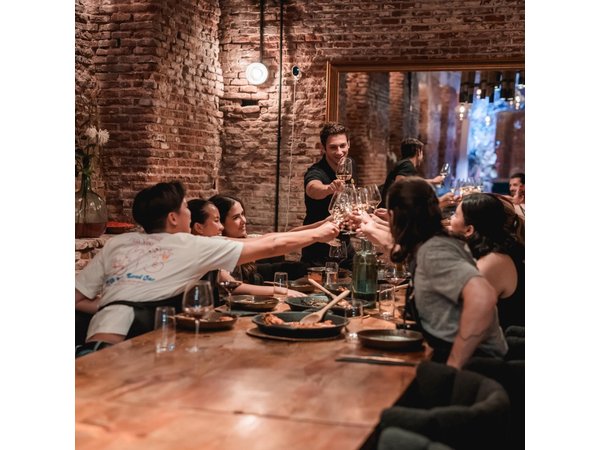 Paella Cooking Class in Madrid with Bottomless Wine Pairing