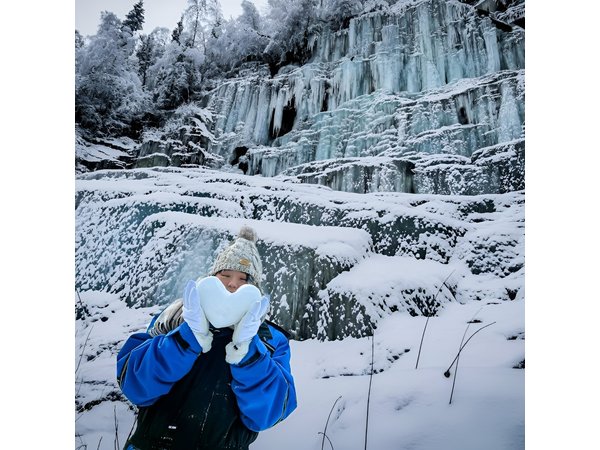 Rovaniemi: Korouoma Canyon & Frozen Waterfalls Tour with BBQ