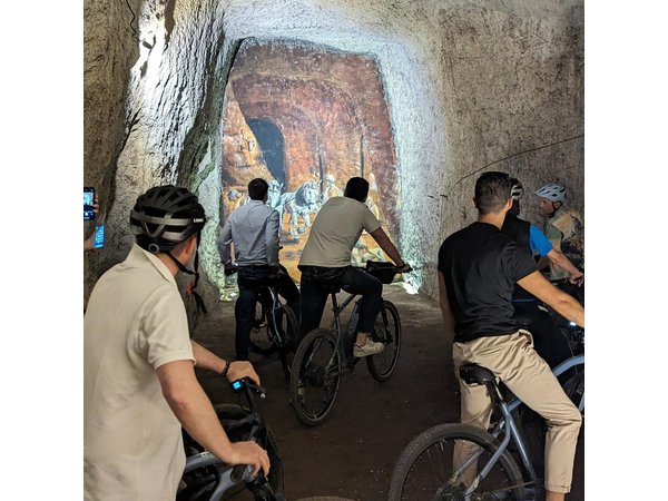 Rome: Appia Antica E-Bike tour with Rome's Underground Labyrinth