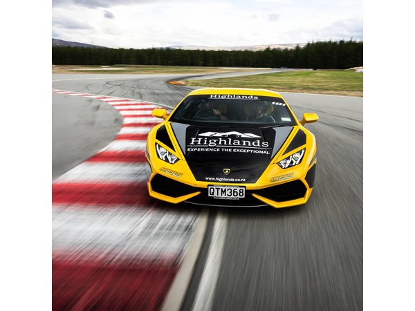 Supercar Fast Dash - Highlands Motorsport and Tourism Park