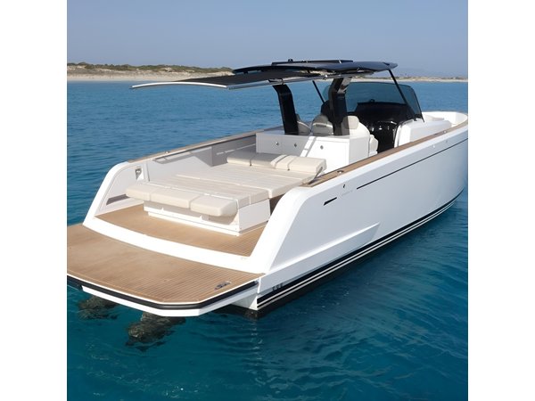 Private Luxury Cruise in Athens