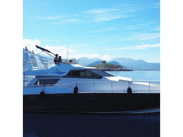Boat excursion in Palermo