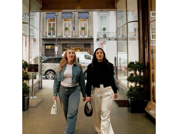 Bespoke Shopping Experience in London with Expert Fashion Stylist