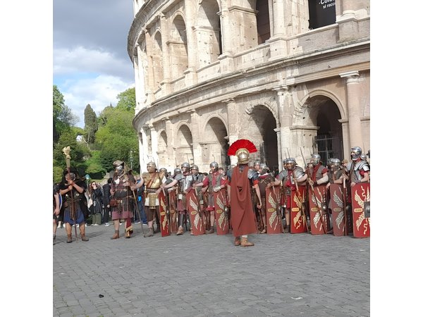 Rome: Private Colosseum, Roman Forum & Palatine Hill Tour
