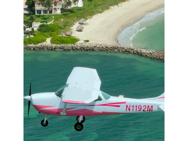 Miami Downtown Airplane Tour with Free drinks