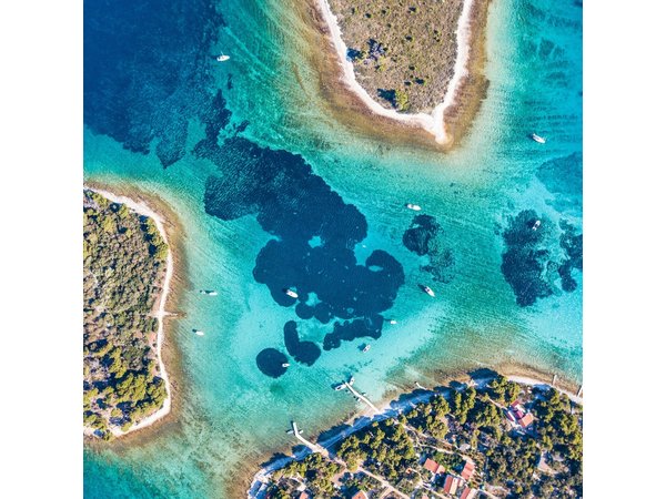 Half Day Trip Blue Lagoon Tour from Split