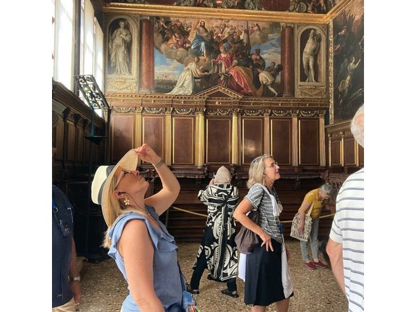 Small Group St. Mark and Doge Palace with Venice Highlights
