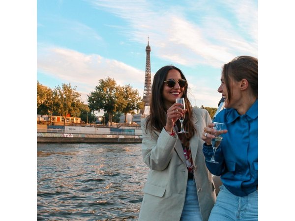 Private cruise in Paris