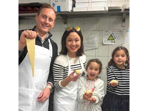 Paris Baking Experience near Notre-Dame - Traditional or Macarons