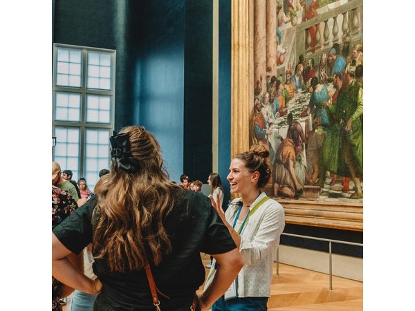 Paris Louvre Essentials Tour (Reserved Entry Included)