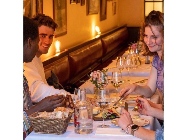 Paris Montmartre Guided Food Tour: A Full Meal by Do Eat Better