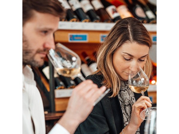 Bordeaux Wine tasting class with charcuterie and cheese (3 wines)