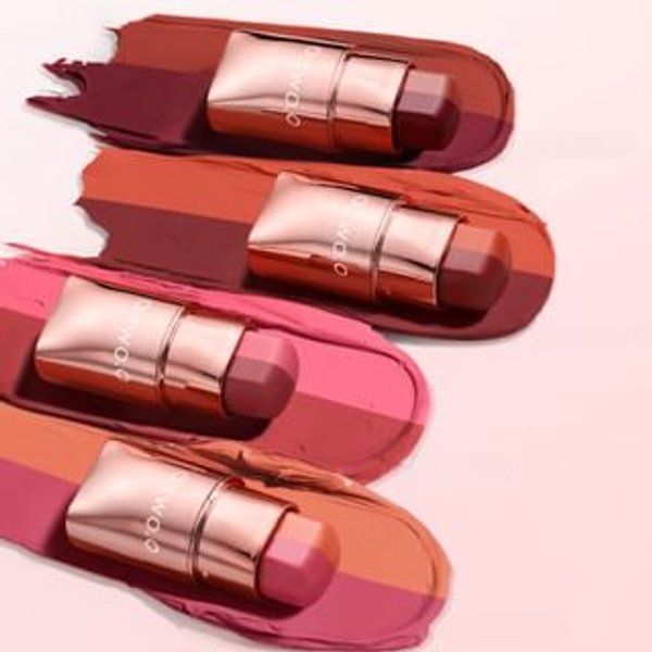 O.TWO.O - Haute Dual Color Silky-Soft Lip & Cheek Stick #03 Warm Sunset