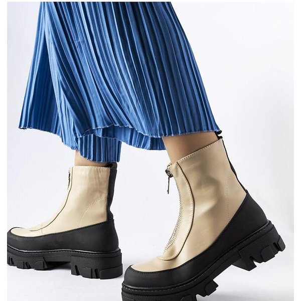 Boots model 204625 Solea - 38 - Beige
