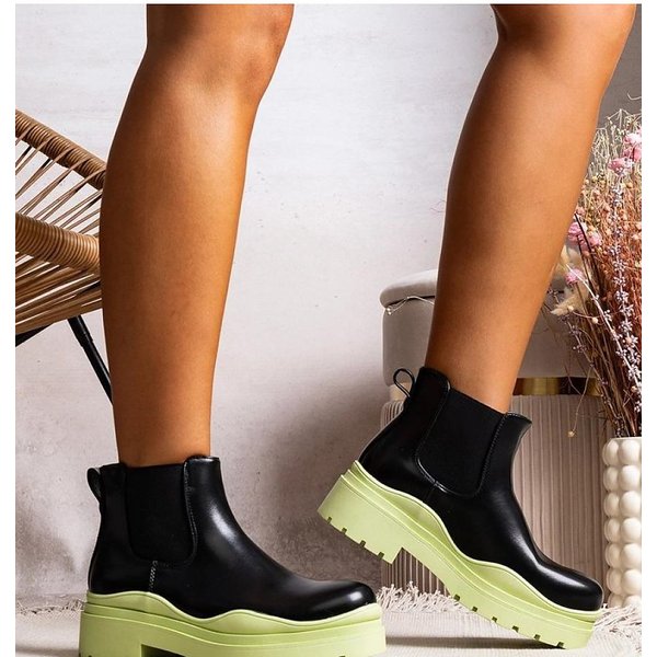 Boots model 205151 Solea - 38 - Black