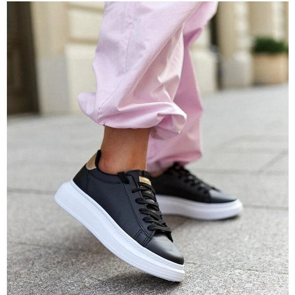 Sport Shoes model 207293 Solea - 38 - Black