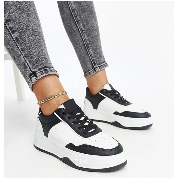 Sport Shoes model 207412 Solea - 37 - White