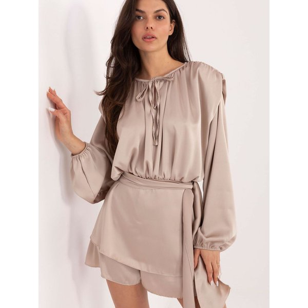 Suit model 221584 Italy Moda - ONE-SIZE-FITS-ALL - Beige