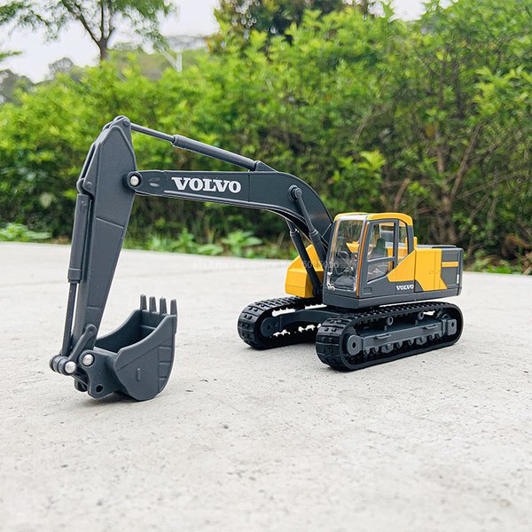 Bburago 1:50 Volvo pelle modèle haute imitation moulé sous pression métal enfants jouet petit ami cadeau simulation alliage voiture collection
