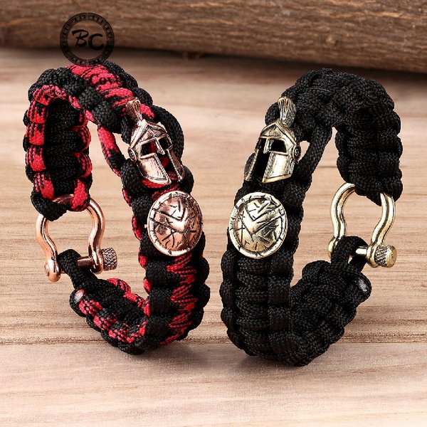 Bracelets de lanière de casque de guerrier spartiate d'extérieur nordique pour hommes, accessoires de Vikings antiques, bracelets paracorde de survie faits à la main