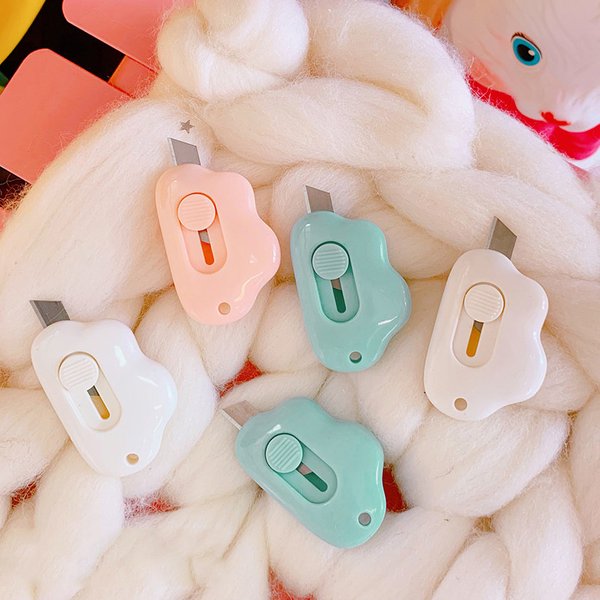 JIANQI Kawaii Mini Pocket Clouds Art Utility Knife Express Box Knife Paper Cutter Craft Wrapping Refillable Blade Stationery