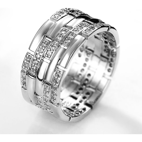 Huitan luxe couleur argent femmes/hommes bagues brillant CZ anniversaire amour cadeau Simple élégant Design polyvalent mode bijoux