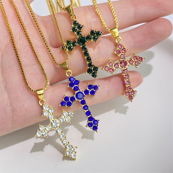 Collier personnalisé avec pendentif croix en cristal de zircone multicolore, chaîne de couleur or, bijoux de fête unisexes