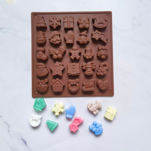 Weihnachtsschokoladenform mit 25 Mulden, Silikon-Süßigkeitsform, antihaftbeschichtetes Kuchen-Backwerkzeug für köstliche Feiertags-Leckereien