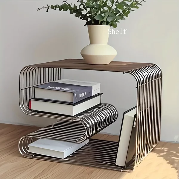 Quadratischer Metalltisch mit silbernem Rand, geometrisch gemustertes Bücherregal, Zeitschriftenständer, wandmontiertes Aufbewahrungsregal für das Wohnzimmer.