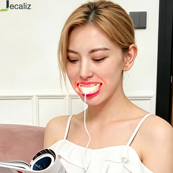 Professionelle Mundpflege mit Rotlicht-Lasertherapie zur schnellen Linderung von Zahnschmerzen und Zahnfleischbeschwerden